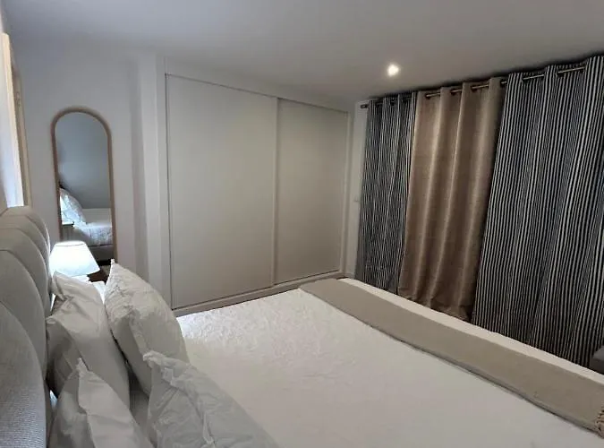 Apartman Fatima's House *