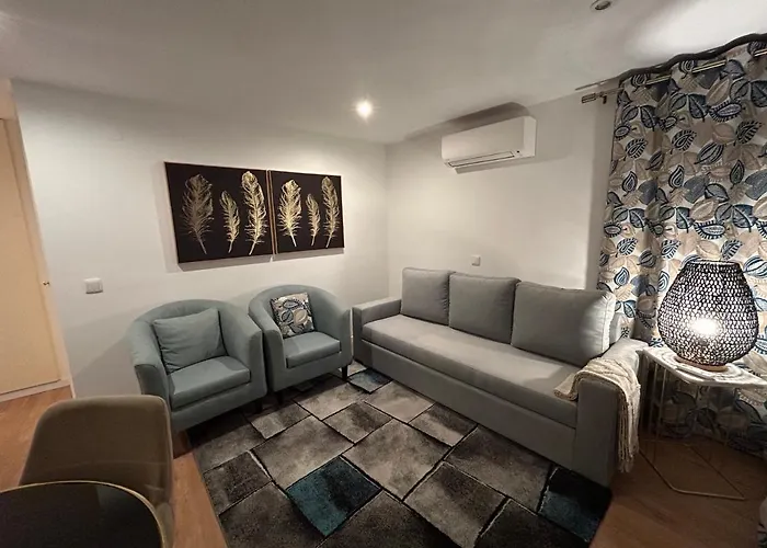 Fatima's House * Funchal